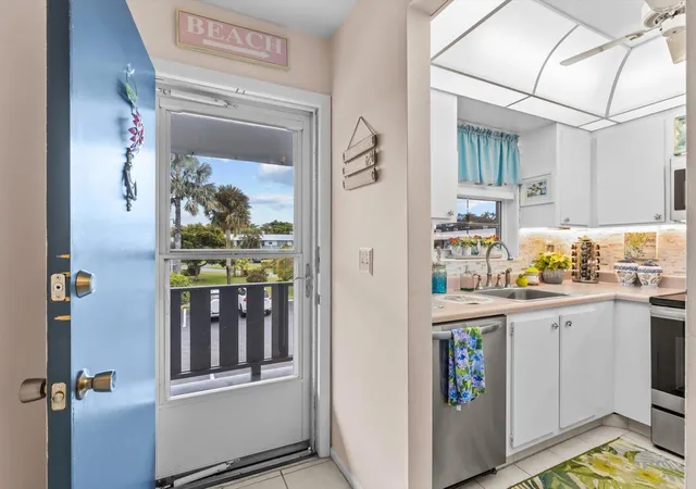 Photo 1 of Condo for sale at 2929 SE Ocean Blvd #130-9, Stuart, FL 34996 | MLS# R11134687 | Listing updated on 2026-09-23