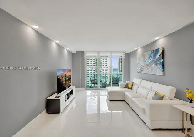 2nd image of 19380 Collins Ave, Sunny Isles Beach, FL 33160