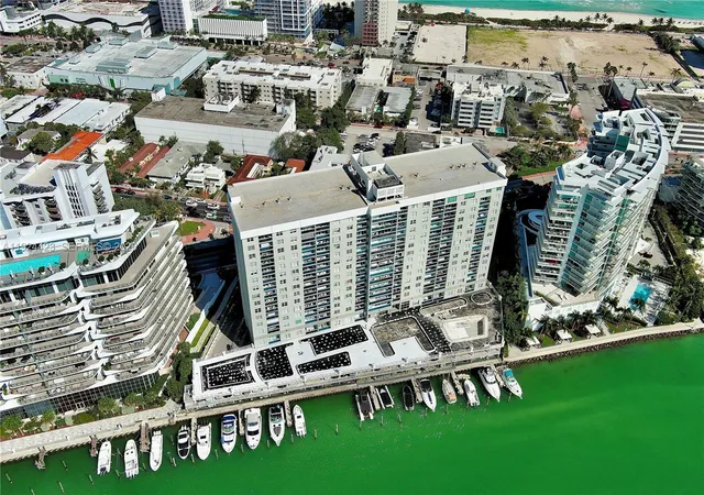 Homes for sale in Miami Beach, FL | 6770 Indian Creek Dr 11b, Miami Beach, FL 33141 | Houzeo