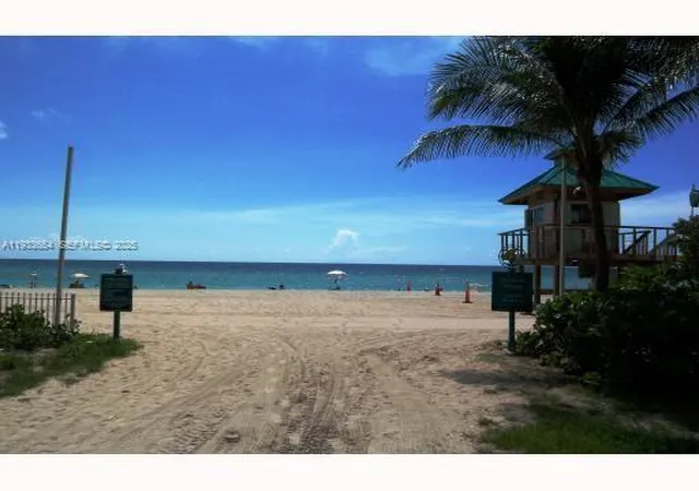 2nd image of 19390 Collins Ave, Sunny Isles Beach, FL 33160