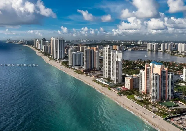 38th image of 19390 Collins Ave #PH-26, Sunny Isles Beach, FL 33160 | MLS# A11933654