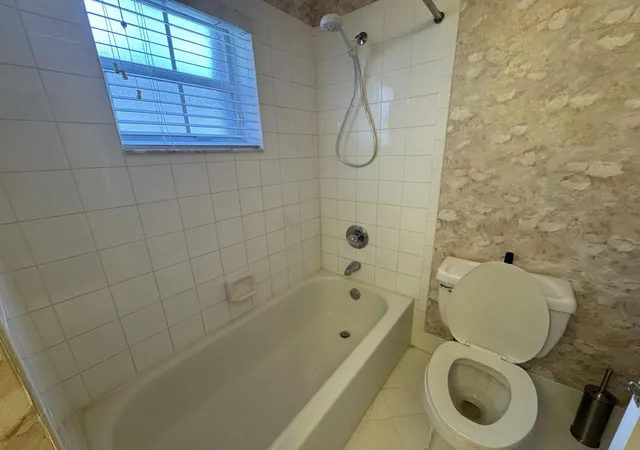 19th image of 1665 Wood Fern Dr, Boynton Beach, FL 33436 | MLS# R11146872