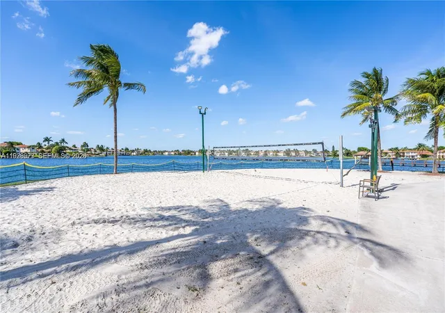 5th image of 10750 Nw 66Th St #208, Doral, FL 33178 | MLS# A11928677