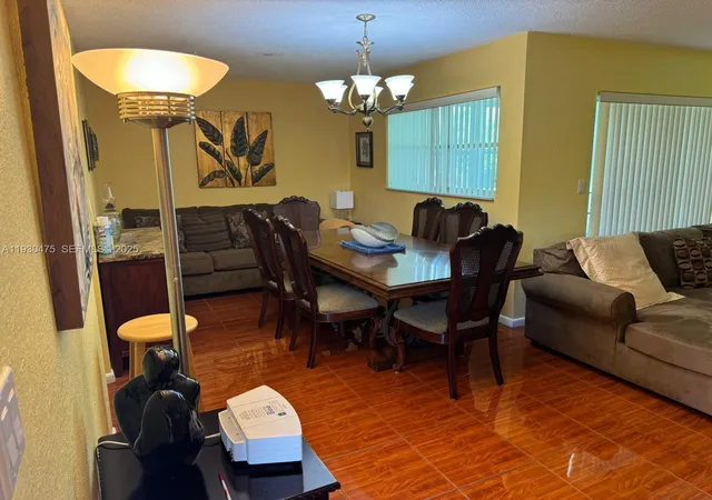 Homes for sale in Plantation, FL | 4771 Nw 10Th Ct #118, Plantation, FL 33313 | MLS# A11930475