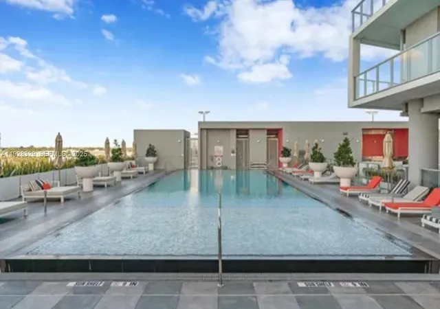 2nd image of 2000 Metropica Wy, Sunrise, FL 33323