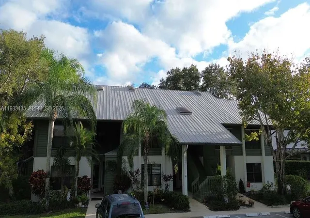 2nd image of 5200 Se Seascape Wy, Stuart, FL 34997
