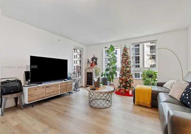 3rd image of 7350 Sw 89Th St #1110S, Miami, FL 33156 | MLS# A11932339