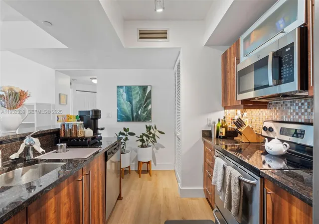 5th image of 7350 Sw 89Th St #1110S, Miami, FL 33156 | MLS# A11932339