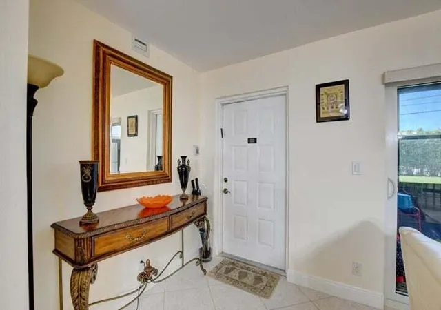 2nd image of 7539 S Oriole Blvd #103, Delray Beach, FL 33446 | MLS# R11149473