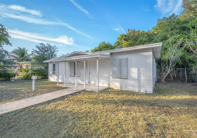 3rd image of 265 Nw 135Th, North Miami, FL 33168 | MLS# A11934414