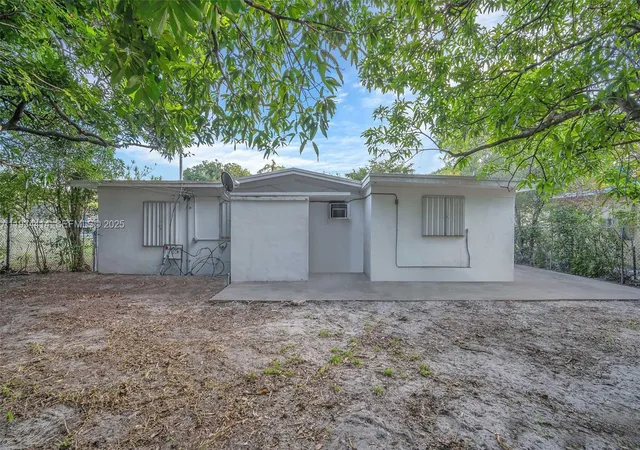 5th image of 265 Nw 135Th, North Miami, FL 33168 | MLS# A11934414