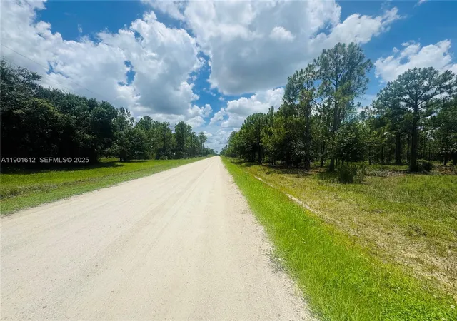 1st image of 5120 Pioneer, Clewiston, FL 33440 | MLS# A11901612