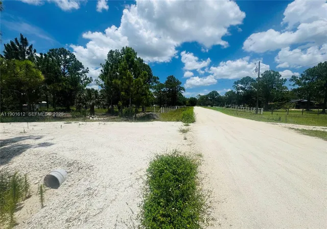 3rd image of 5120 Pioneer, Clewiston, FL 33440 | MLS# A11901612