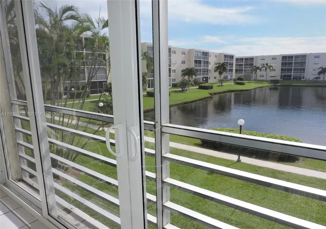 1st image of 324 Se 10th St #207, Dania, FL 33004 | MLS# A11930308