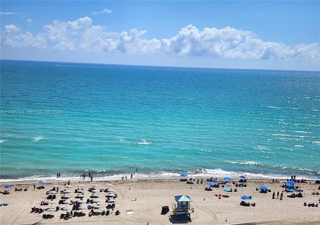 1st image of 3725 S Ocean Dr #425, Hollywood, FL 33019 | MLS# A11935221
