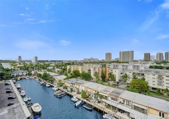 4th image of 3703 Ne 166Th St #PH10, North Miami Beach, FL 33160 | MLS# A11932910
