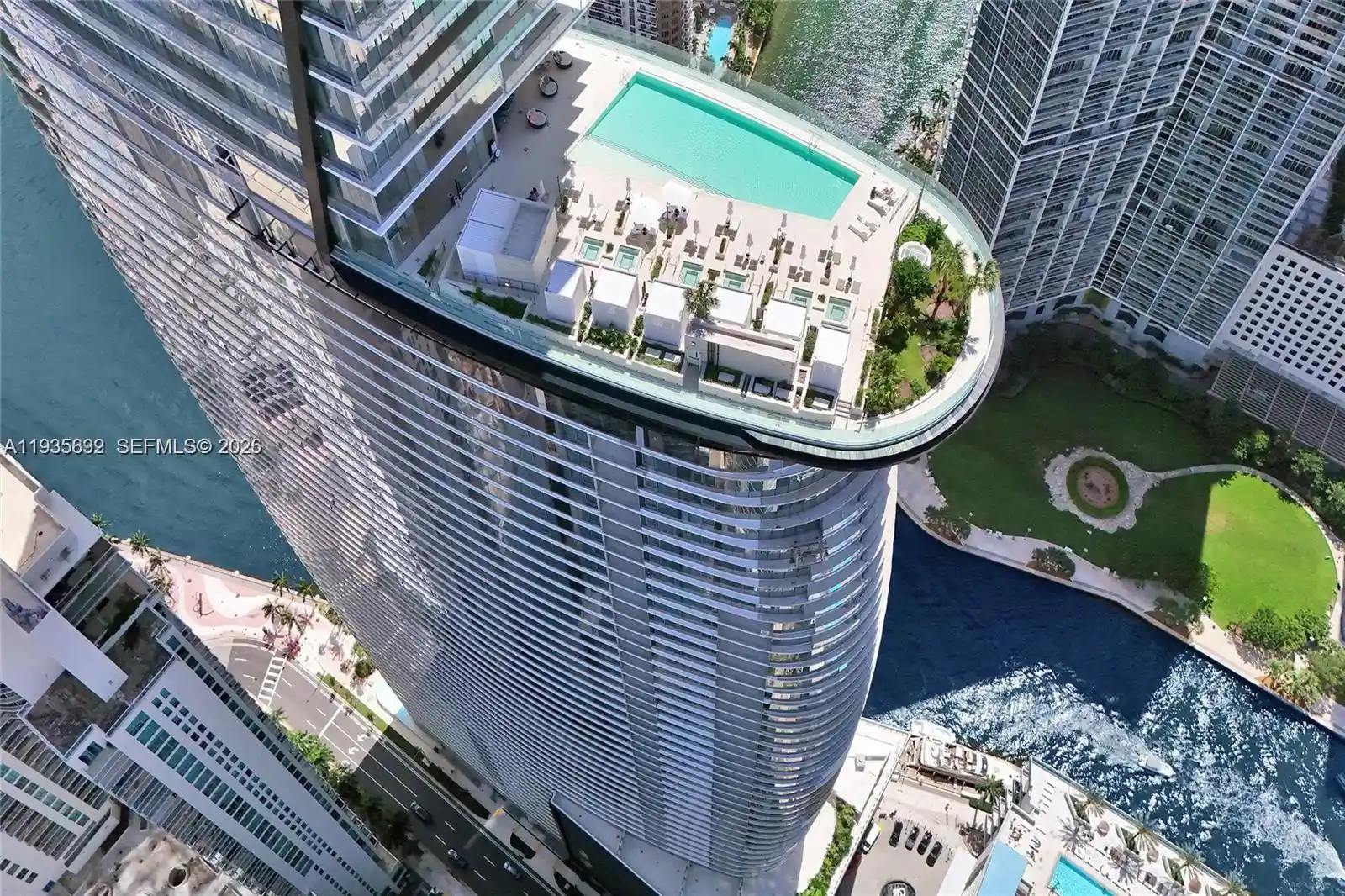 Photo 1 of Condo for sale at 300 Biscayne Blvd Way #3704C, Miami, FL 33131 | MLS# A11935632 | Listing updated on 2026-10-18