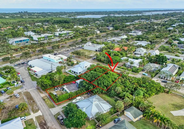 Photo 3 of Land for sale at 9156 SE Mars St, Hobe Sound, FL 33455 | MLS# R11150144 | Listing updated on 2026-10-10