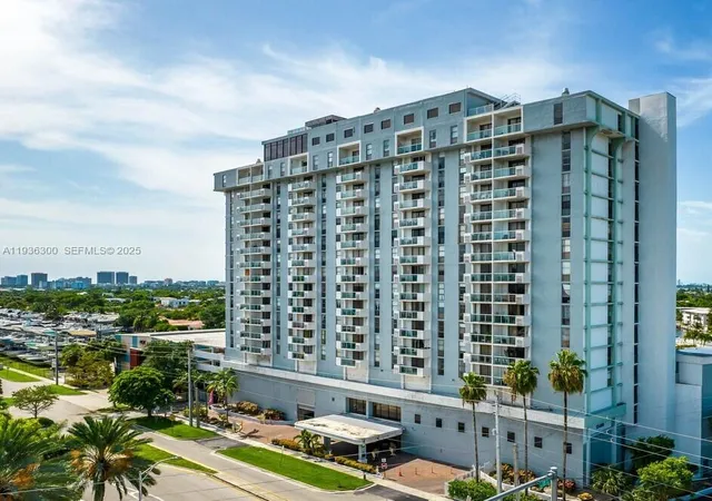 1st image of 13499 Biscayne Blvd #1013, North Miami, FL 33181 | MLS# A11936300