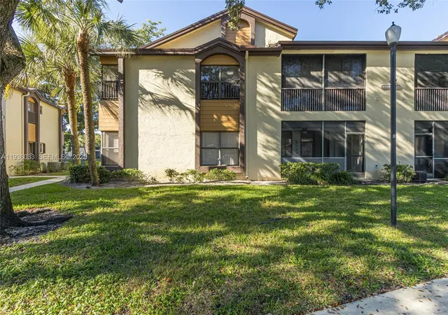 2nd image of 4534 S Carambola Cir #S 27275, Coconut Creek, FL 33066 | MLS# A11936033