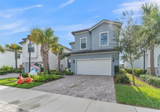 Photo 2 of Single family home for sale at 2854 Primrose Pl, Oakland Park, FL 33309 | MLS# F10542798 | Listing updated on 2026-10-10