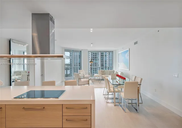4th image of 17301 Biscayne Blvd #1105, Aventura, FL 33160 | MLS# A11936552