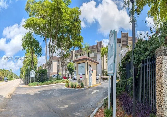 1st image of 6080 Nw 44Th St #305, Lauderhill, FL 33319 | MLS# A11937242