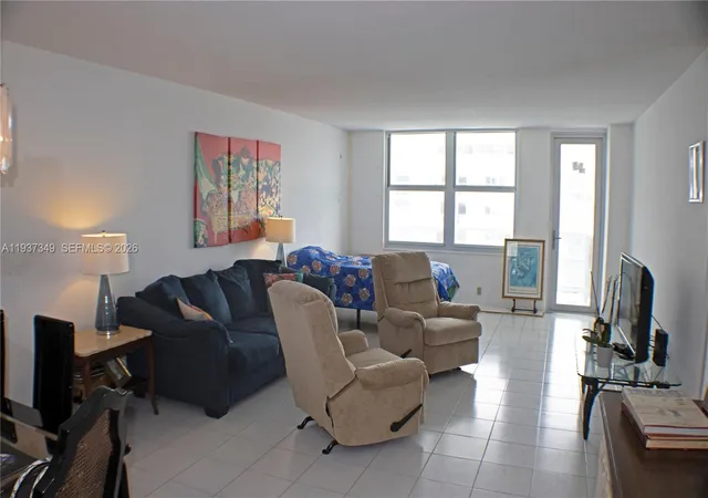 2nd image of 9511 Collins Ave #1108, Surfside, FL 33154 | MLS# A11937349