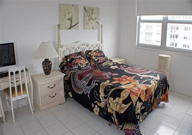 3rd image of 9511 Collins Ave #1108, Surfside, FL 33154 | MLS# A11937349