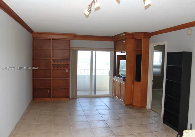 Homes for sale in Fort Lauderdale, FL | 900 Ne 18Th Ave #801, Fort Lauderdale, FL 33304 | MLS# A11937570