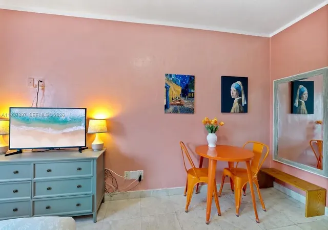 5th image of 255 W 24Th St #234, Miami Beach, FL 33140 | MLS# A11937897