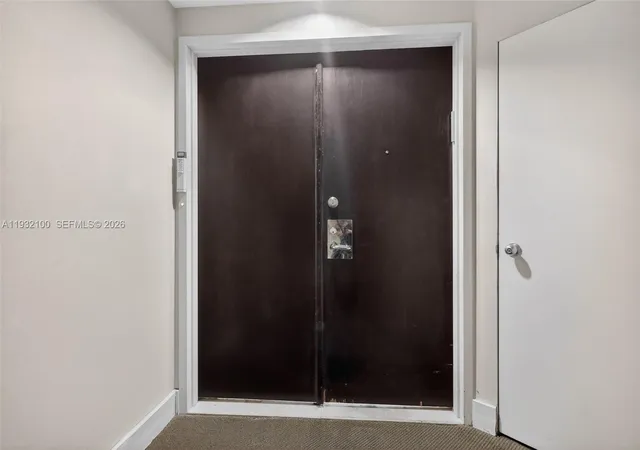 3rd image of 1000 Island Blvd #PH9, Aventura, FL 33160 | MLS# A11932100