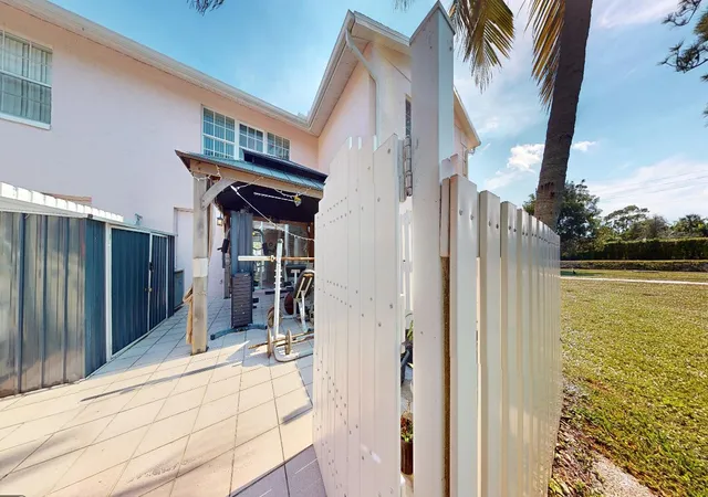 19th image of 217 Foxtail Dr #G, Greenacres, FL 33415 | MLS# R11151199