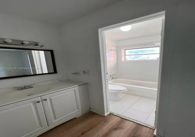 Homes for sale in Miami Gardens, FL | 20520 Nw 15th Ave #221, Miami Gardens, FL 33169 | MLS# A11938126