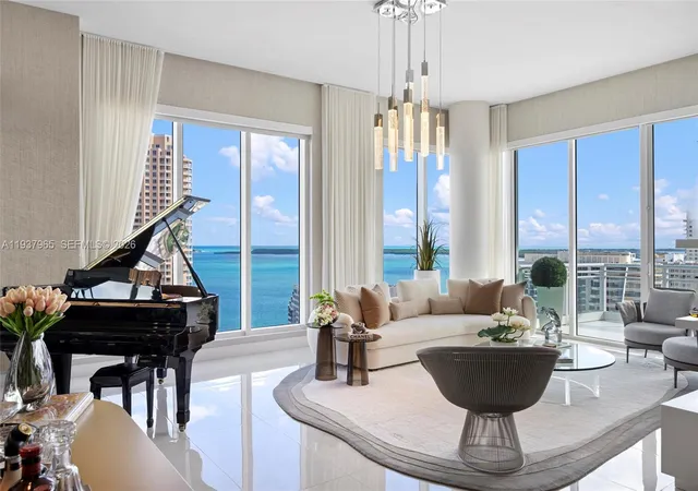 1st image of 900 Brickell Key Blvd #2004, Miami, FL 33131 | MLS# A11937965