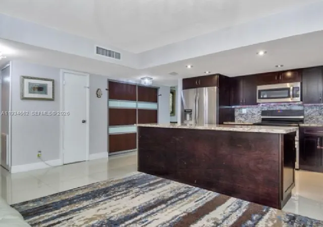 1st image of 20401 Ne 30Th Ave #1088, Miami, FL 33180 | MLS# A11934662