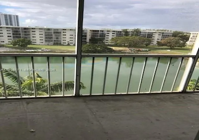 2nd image of 2855 Leonard Dr #H606, Aventura, FL 33160 | MLS# A11939171