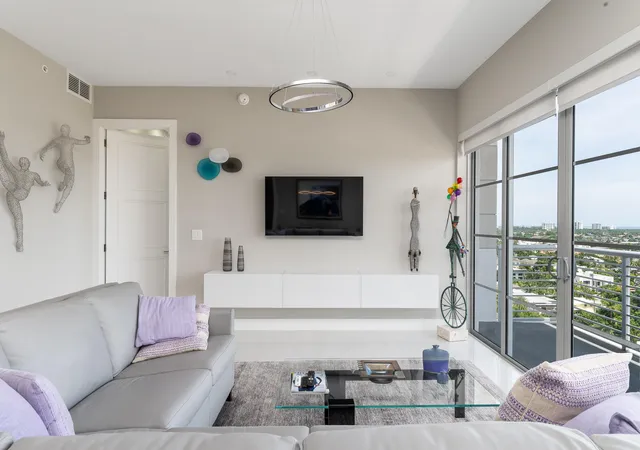 Photo 4 of Condo for sale at 155 E Boca Raton Rd #1107, Boca Raton, FL 33432 | MLS# R11151735 | Listing updated on 2026-09-23