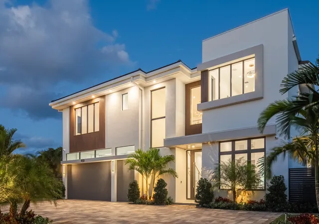 Photo 1 of Single family home for sale at 450 Ne Spanish Ct, Boca Raton, FL 33432 | MLS# R11151898 | Listing updated on 2026-09-23