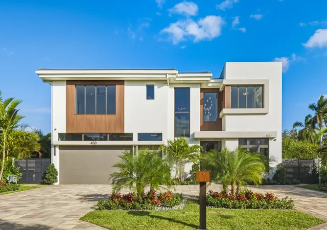 Photo 2 of Single family home for sale at 450 Ne Spanish Ct, Boca Raton, FL 33432 | MLS# R11151898 | Listing updated on 2026-09-23