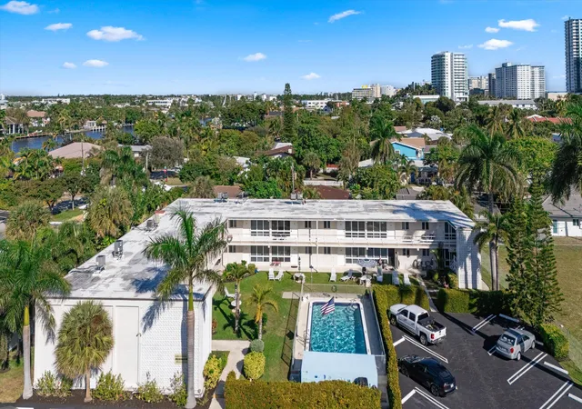 Photo 2 of Condo for sale at 3205 Se 7th Street #206, Pompano Beach, FL 33062 | MLS# R11151947 | Listing updated on 2026-09-23