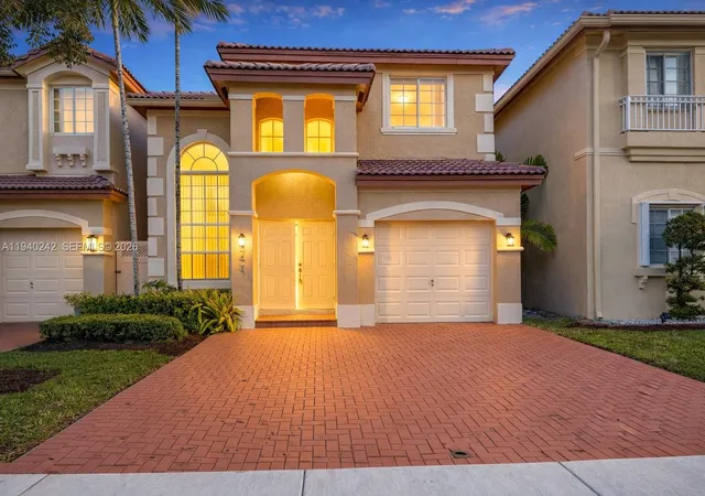 1st image of 11541 Nw 68th Ter, Doral, FL 33178 | MLS# A11940242
