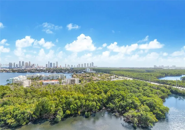 1st image of 16385 Biscayne Blvd #2017, North Miami Beach, FL 33160 | MLS# A11940182