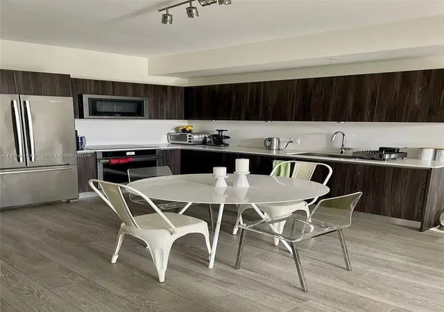 2nd image of 2960 Ne 207Th St #714, Aventura, FL 33180 | MLS# A11940772