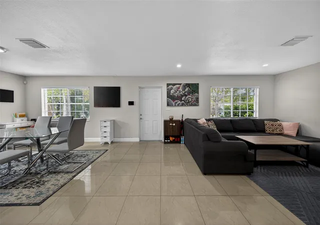 Photo 2 of Single family home for sale at 348 Nw 40th Court, Oakland Park, FL 33309 | MLS# F10543638 | Listing updated on 2026-09-23