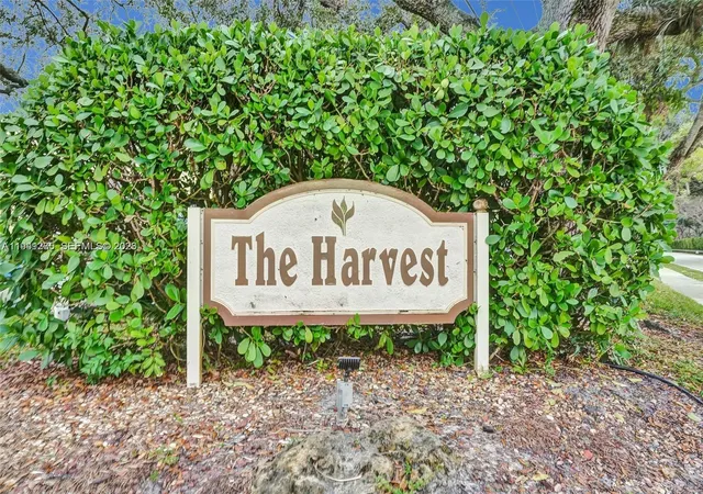 4th image of 2910 Sw 87Th Ter #1701, Davie, FL 33328 | MLS# A11941275
