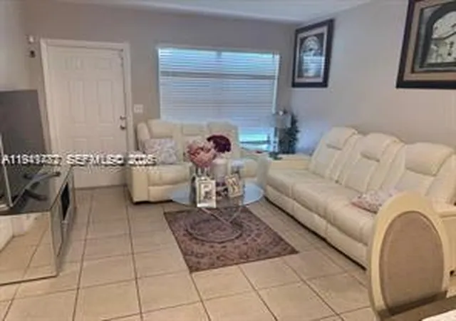 Homes for sale in West Park, FL | 4620 Sw 31st Dr, West Park, FL 33023 | MLS# A11941482