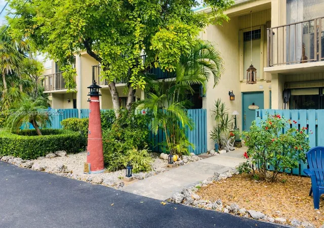 1st image of 87200 Overseas Hwy N2 #N2, Plantation Key, FL 33036 | MLS# A11936246