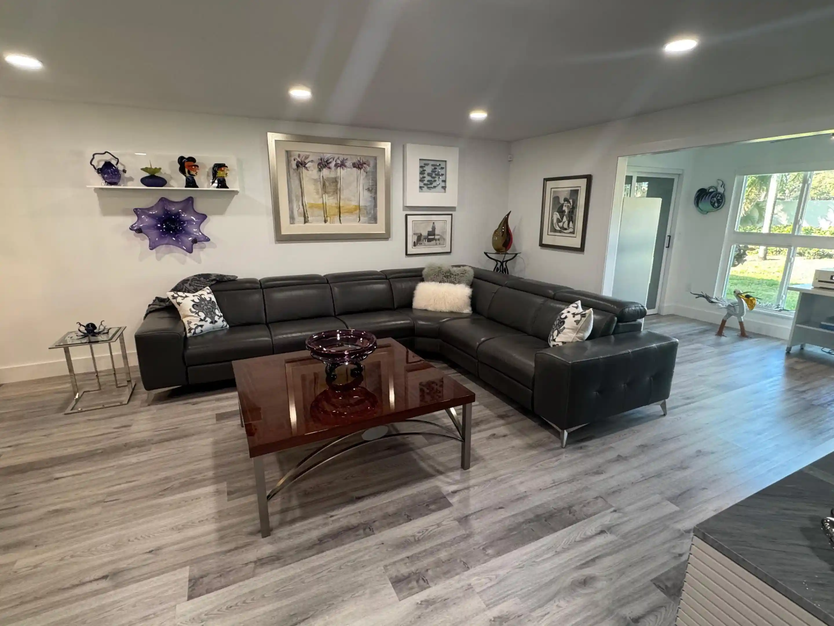 Listing Photo 1 - Condo for sale in 5951 Regal Gln Dr located at 5951 Regal Gln Dr, Boynton Beach, FL 33437 - Unit #103