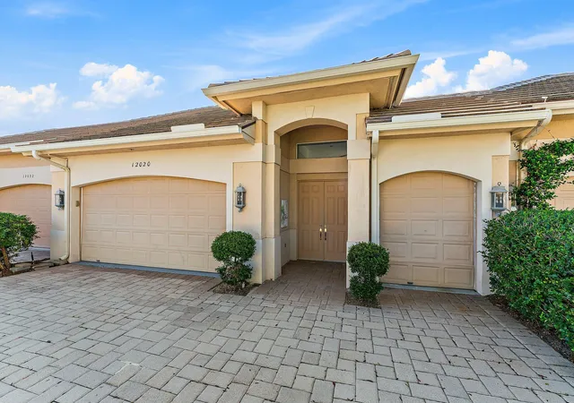 Photo 3 of Sale Pending at 12020 Se Birkdale Run, Jupiter, FL 33469 | MLS# R11152672 | Listing updated on 2026-10-02